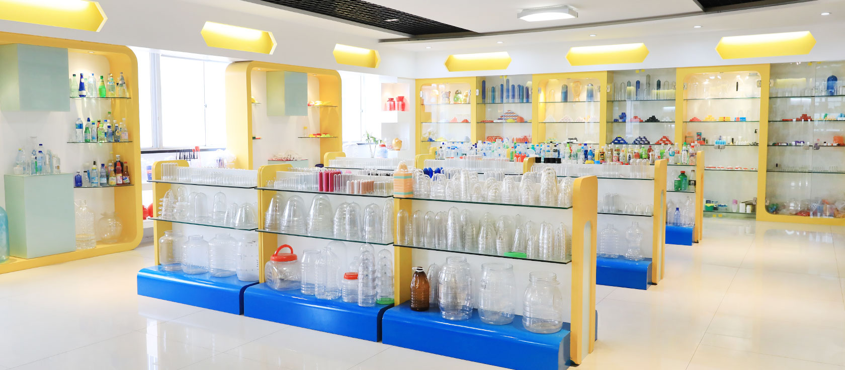 Có bao nhiêu máy ép phun trong số này bị lỗi mở khuôn?