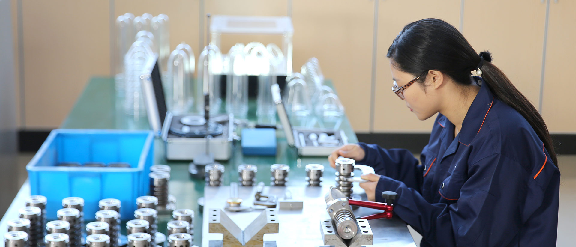 Nói về quy trình ép phun phôi PET